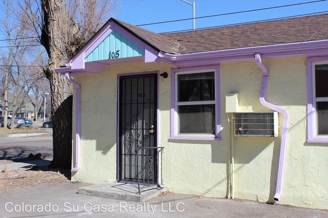 Building Photo - 2032 W Cucharras St