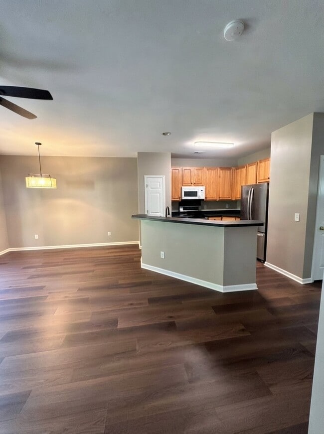 Building Photo - 1245 Liberty Bell Ct