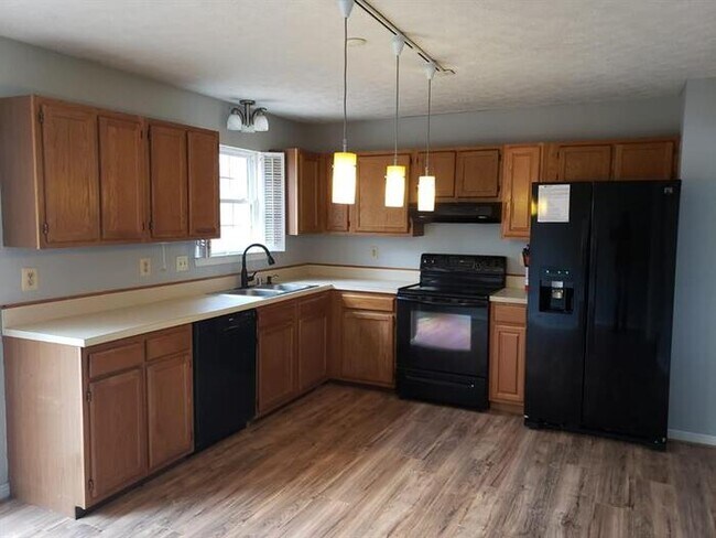 Foto del edificio - 12299 Wendy Lane, Waldorf, MD, 20601