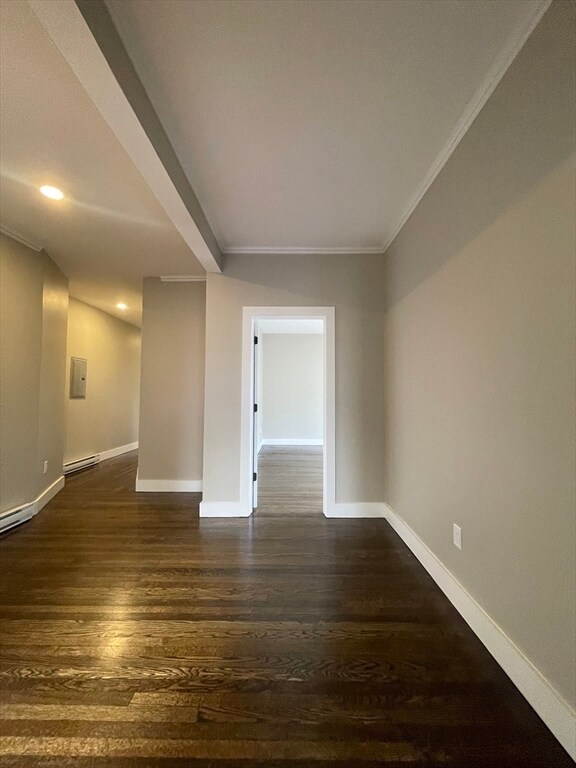Building Photo - 38 Hutchings St