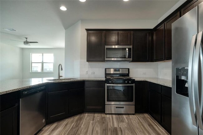 Building Photo - 18013 Curio Dr
