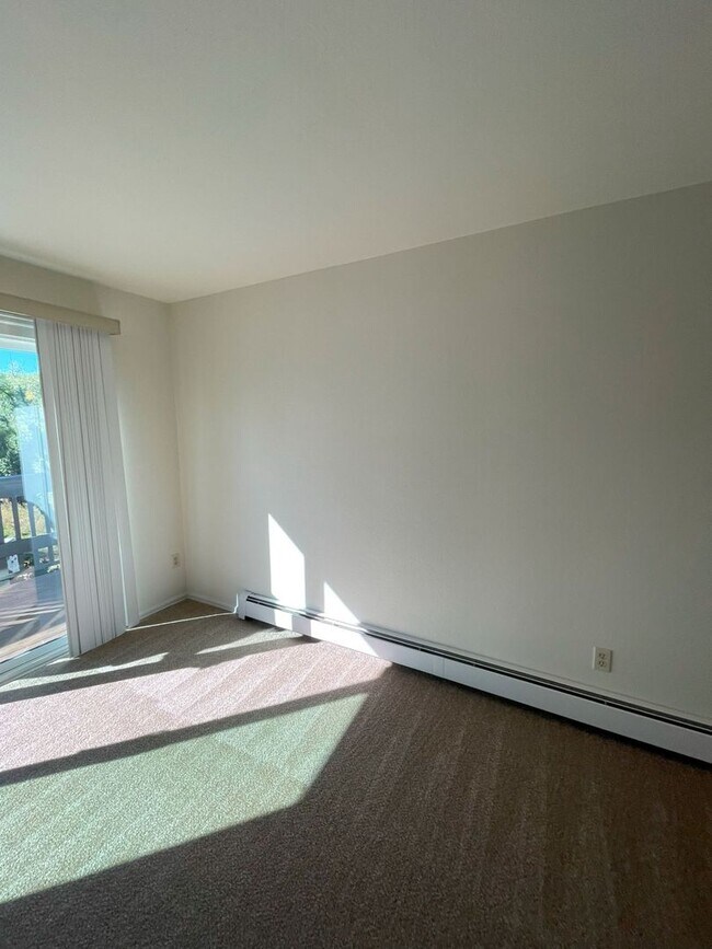 Photo - 2Bed in Quiet North Boulder Complex Apartment