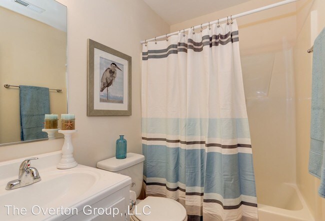 Foto del edificio - 3020 Adams Blvd