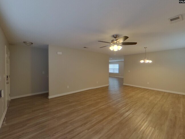Building Photo - 237 Tea Olive Ave