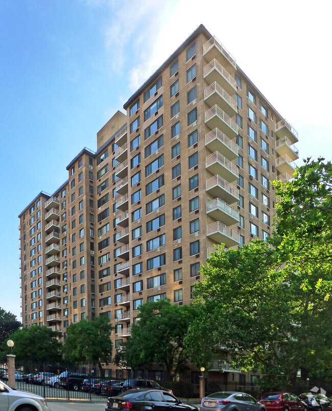 Building Photo - Willoughby Walk