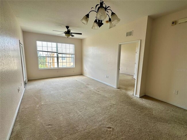 Building Photo - 6402 Cava Alta Dr