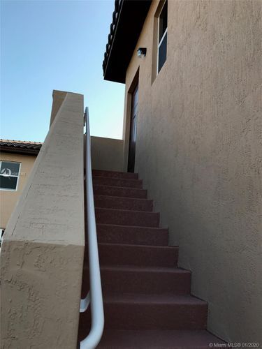 Building Photo - 17001 SW 90th Terrace