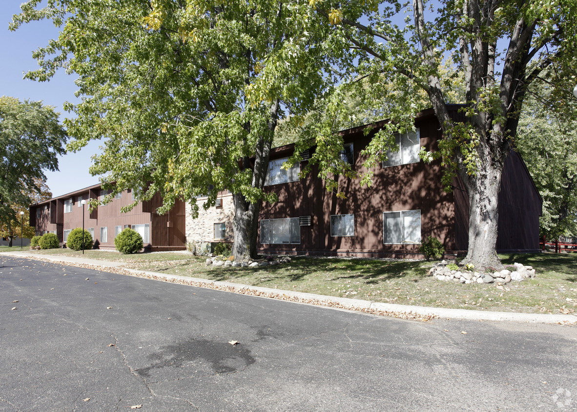 Belle Plaine Apartaments - Belle Plaine Apartments
