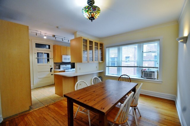 Building Photo - 5551 S Kimbark Ave