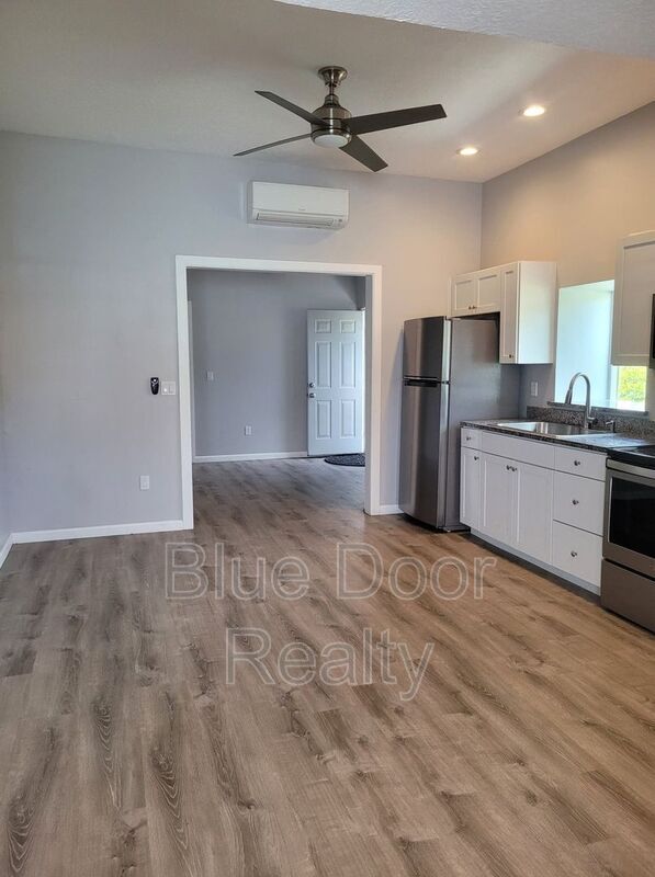 Foto del edificio - 1311 Barelas Rd SW