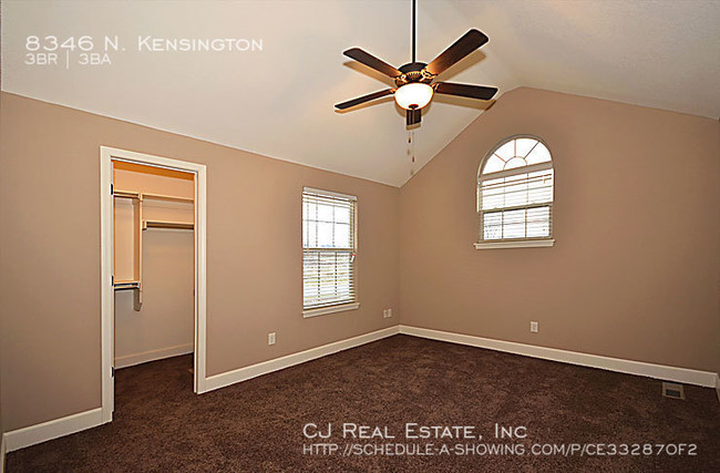 Foto del edificio - 8346 N Kensington Ave