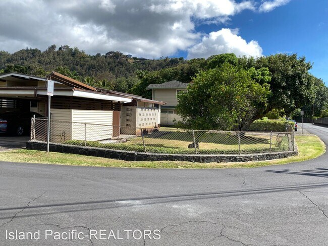 Foto del edificio - 4 br, 1.5 bath House - 206 Jack Lane