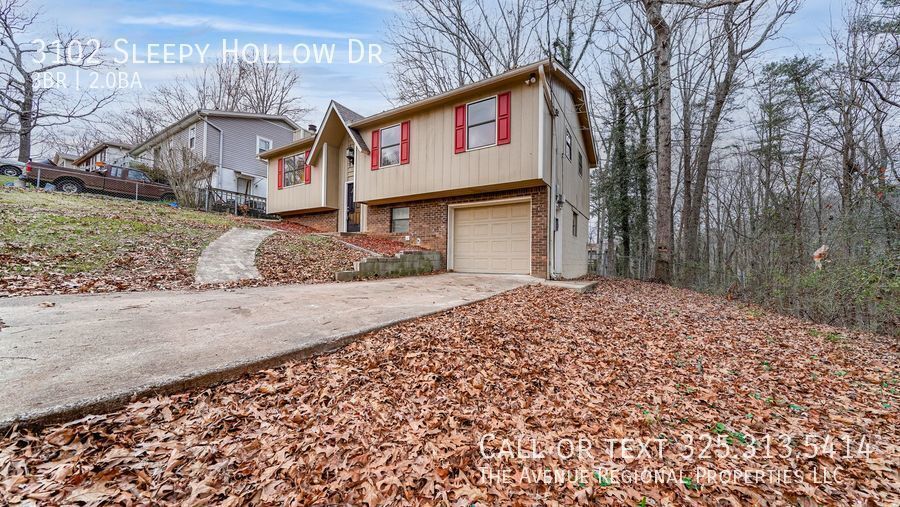 Primary Photo - Beautiful Brick Home