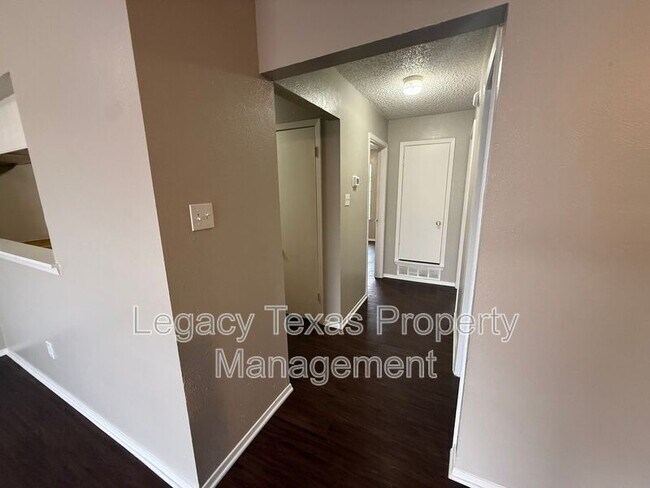 Foto del edificio - 1704 Short St