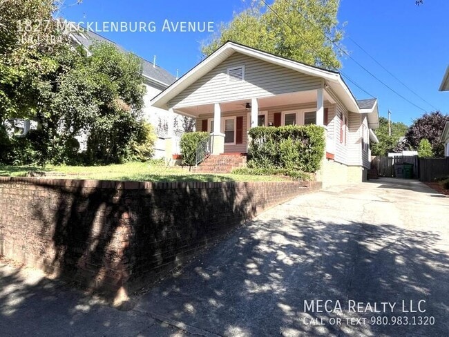 Photo - 1827 Mecklenburg Ave House