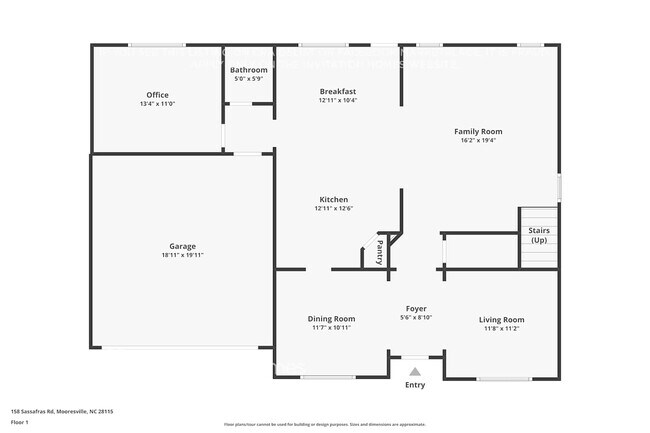 Foto del edificio - 158 Sassafras Rd