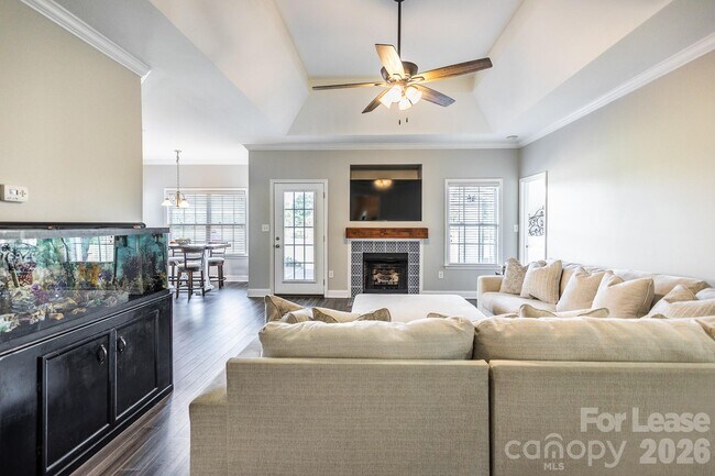 Foto del edificio - 141 Logan Ridge Dr