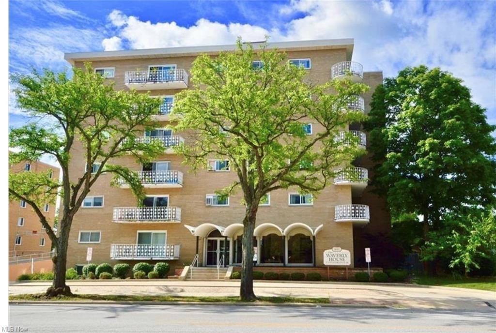 14567 Madison Ave, 414 Condo for Rent in Lakewood, OH