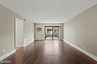 Building Photo - 3825 E Camelback Rd