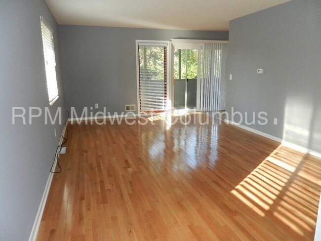 Building Photo - Clintonville Condo