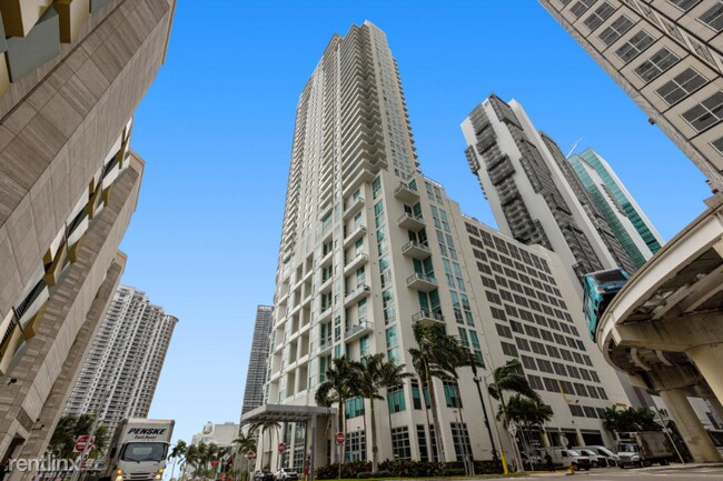 Foto del edificio - 300 Biscayne Blvd
