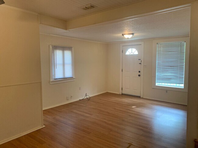 Foto del edificio - Charming 1/1 Home in St. Cloud