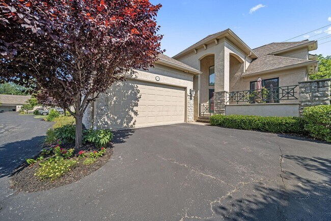 Foto del edificio - 4939 Stonehaven Dr