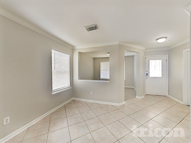 Building Photo - 415 Remington Creek Dr