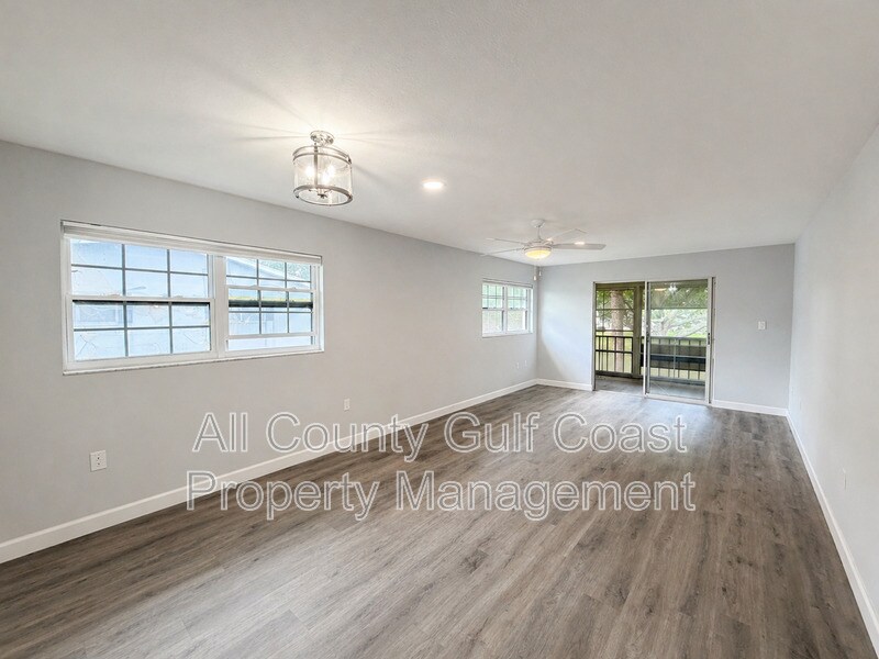 Photo - 4511 3rd Street Cir W