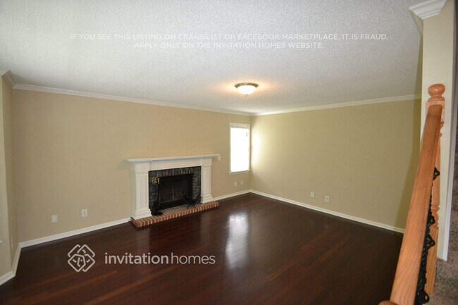 Building Photo - 6175 Golden Landing