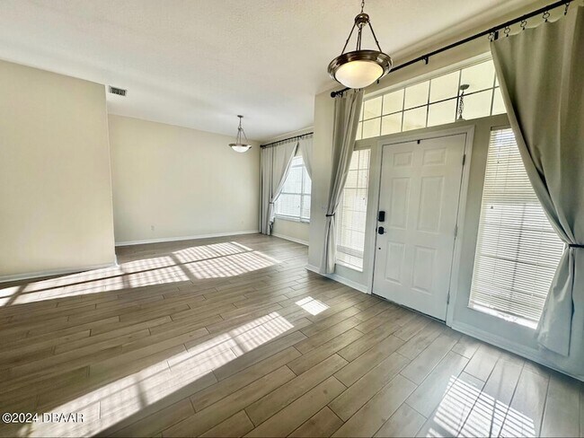 Building Photo - 1755 Creekwater Blvd