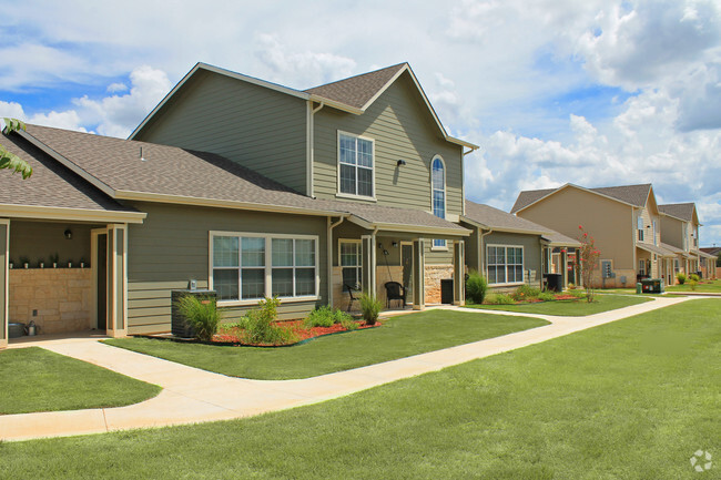 Building Photo - Sunrise Townhomes