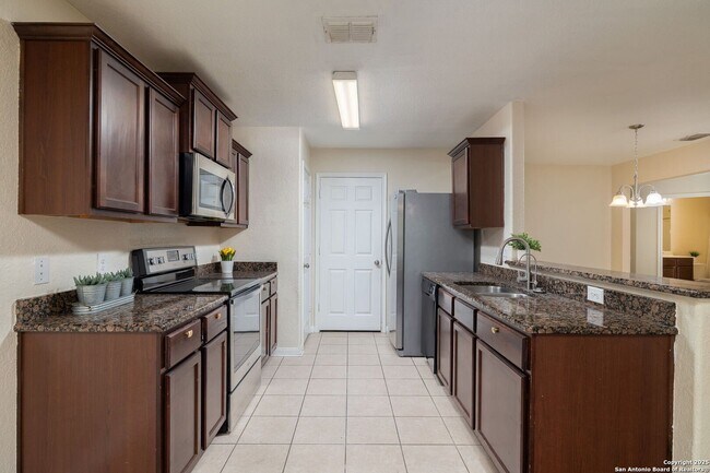 Foto del edificio - 6507 Luckey Square