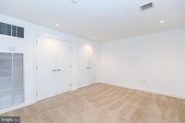 Foto del edificio - 219 S 18th St