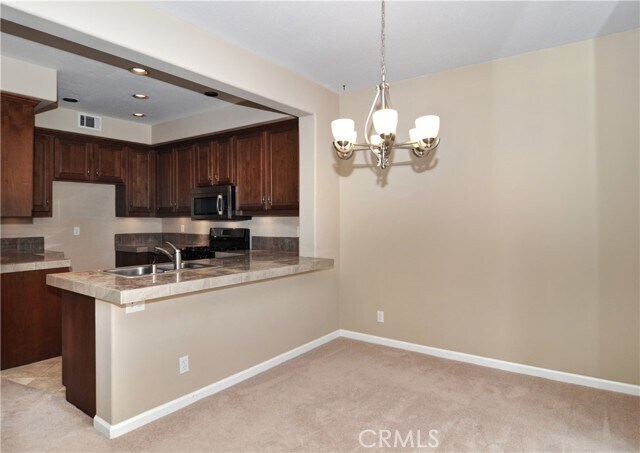 Building Photo - 16 Windhaven Pl