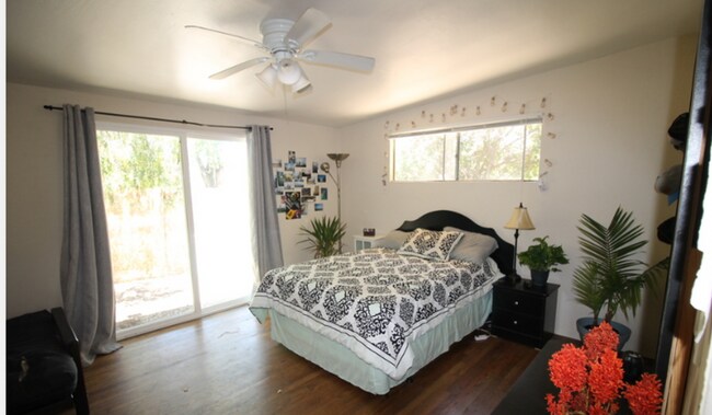 Building Photo - 237 Wilkinson Dr