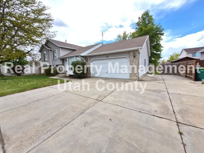 Building Photo - Great Lehi Home