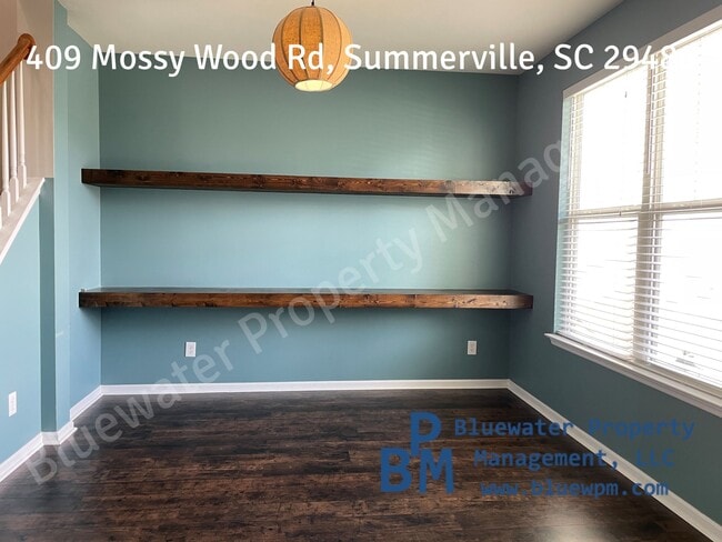 Building Photo - 409 Mossy Wood Rd
