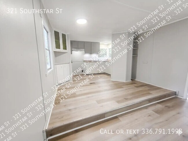 Foto del edificio - 321 Southstar St