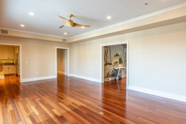 Building Photo - 2 br, 2 bath House - 210-103 10th Street NE