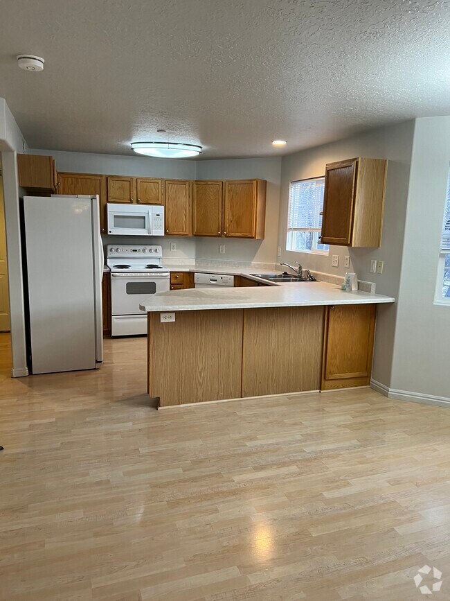 Vintage on the Bluffs Apartments for Rent Bluffdale, UT 1 Rentals