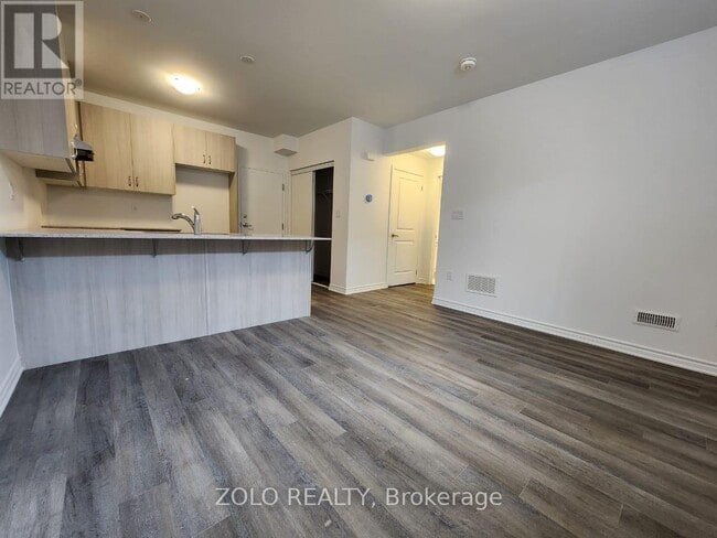 Building Photo - 48 Betteridge Trl