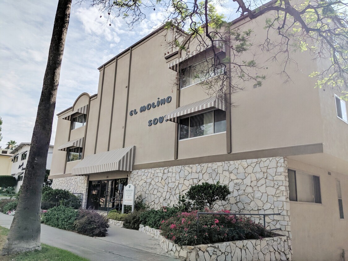 El Molino South Apartments in Pasadena, CA