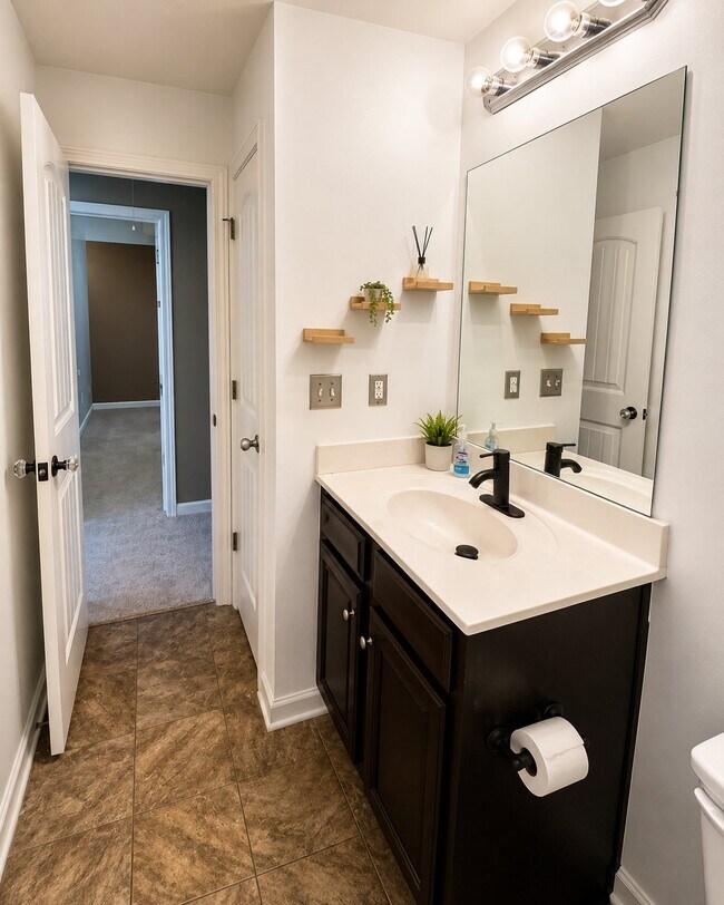 Foto del edificio - 1592 Pressley Ln