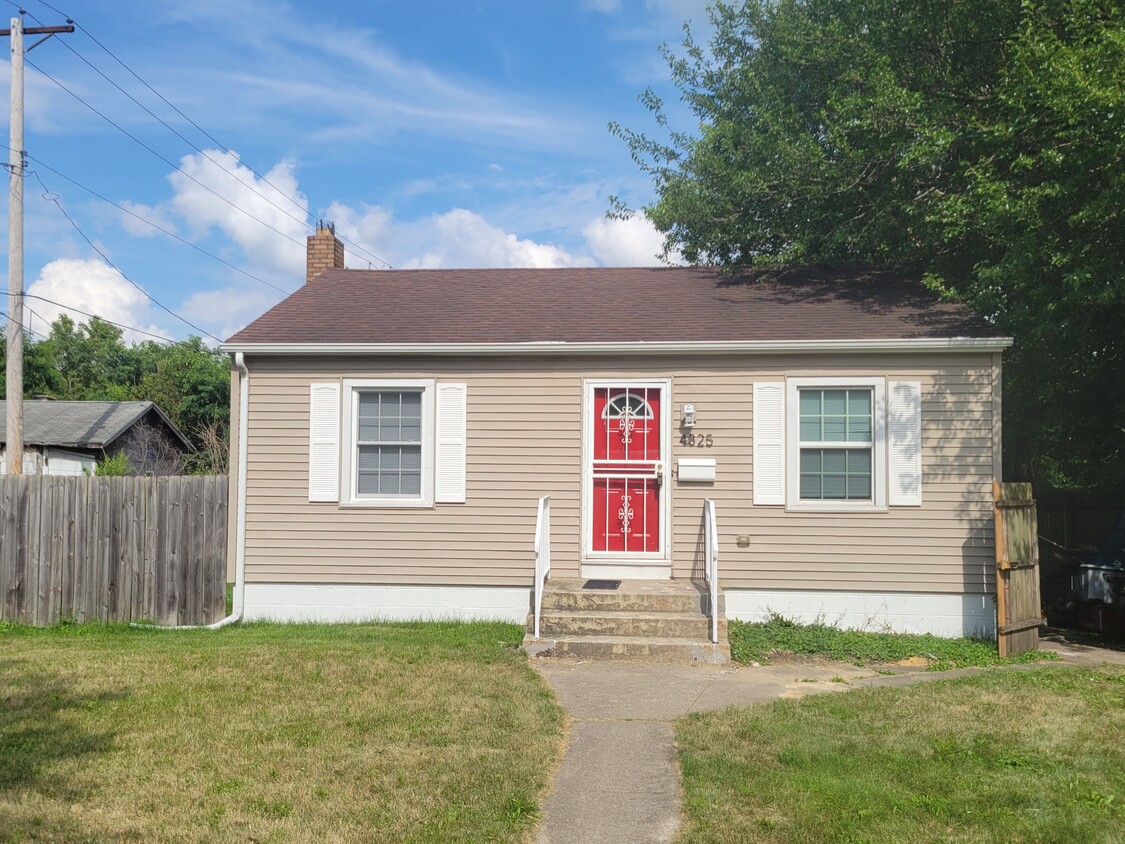 4325 Carolina St, Gary, In 46409 - House Rental In Gary, In 