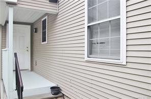 Unit entrance - 673 Hope St