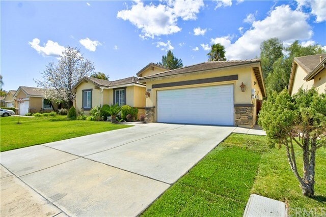 Building Photo - 39318 Bonaire Way