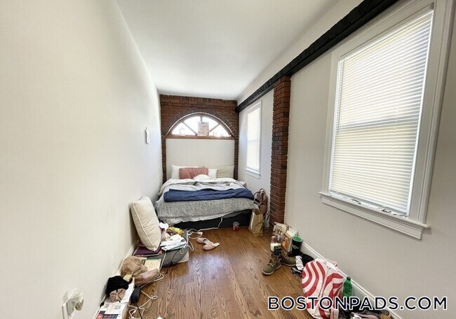 Foto del edificio - 32 Sumner St