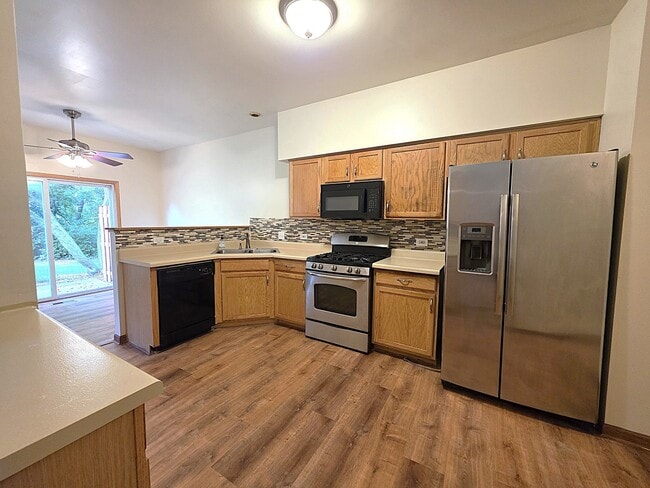 Building Photo - 3540 Blue Ridge Ct