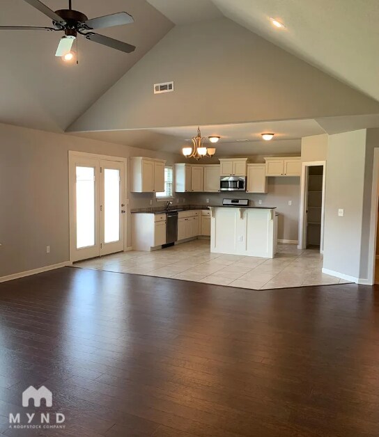 Foto del edificio - 2303 SW Worthington Ave